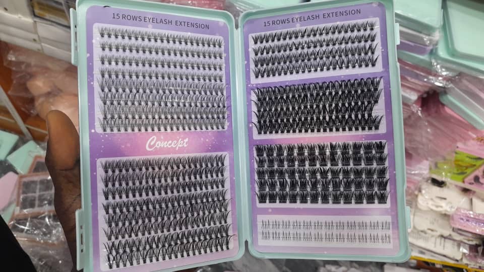 Cluster lash book