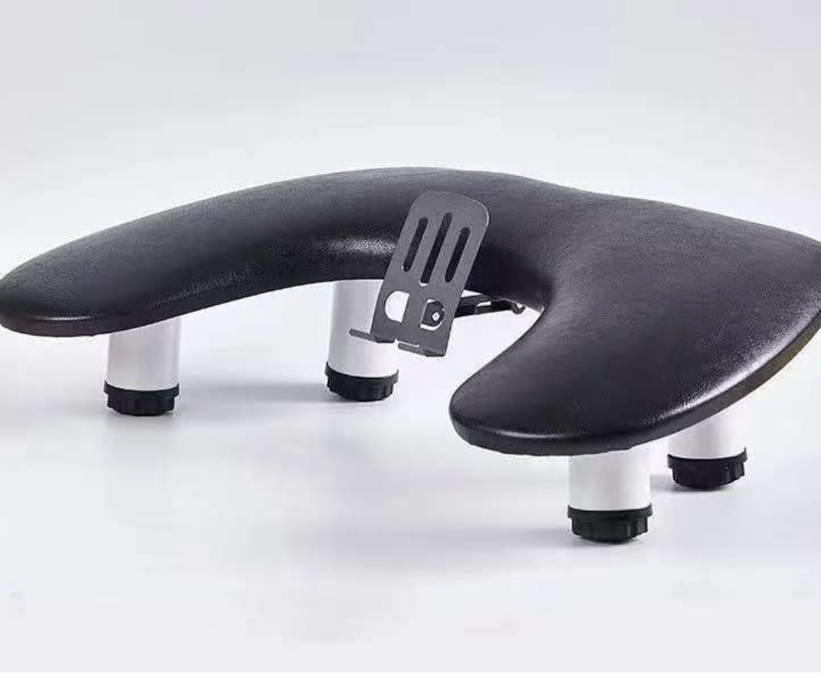 Nails armrest