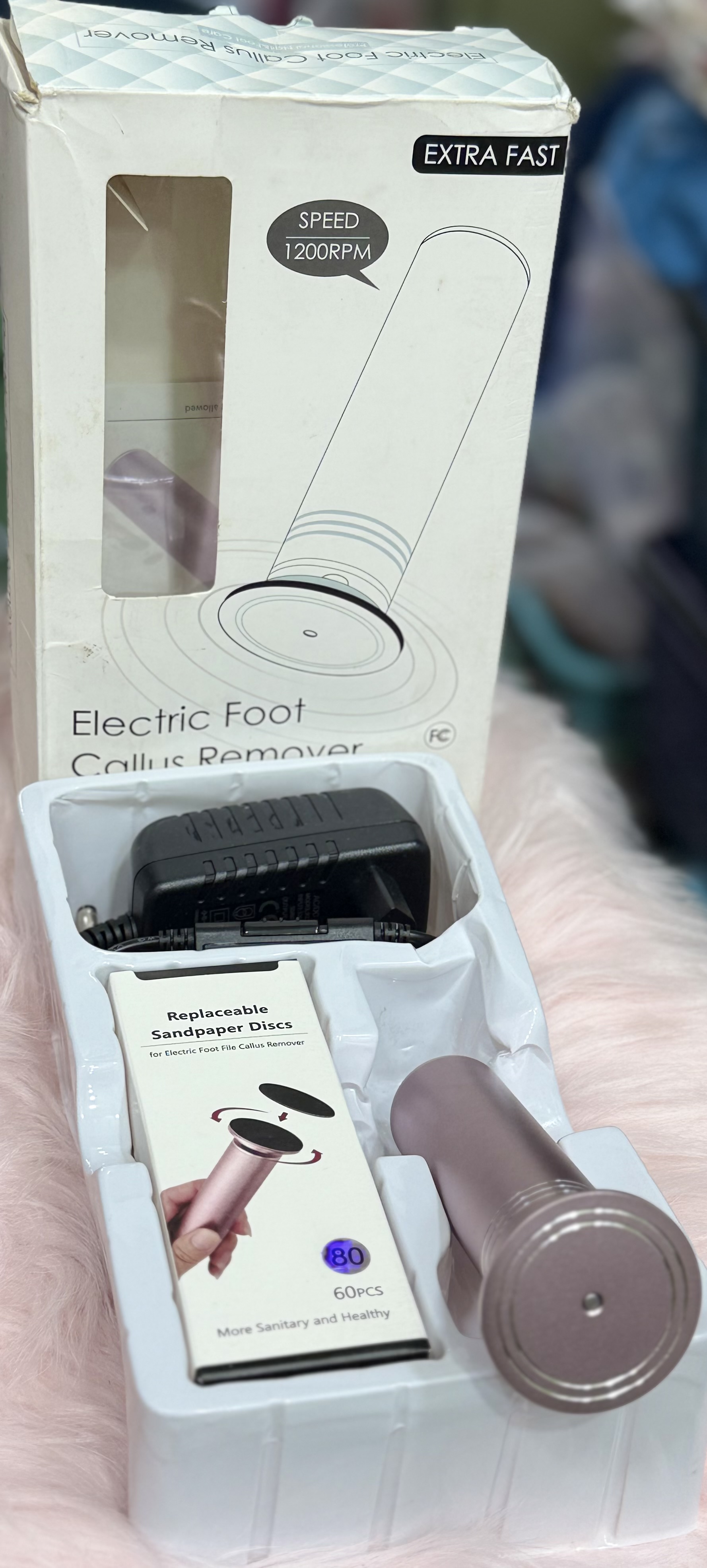Electric callus remover