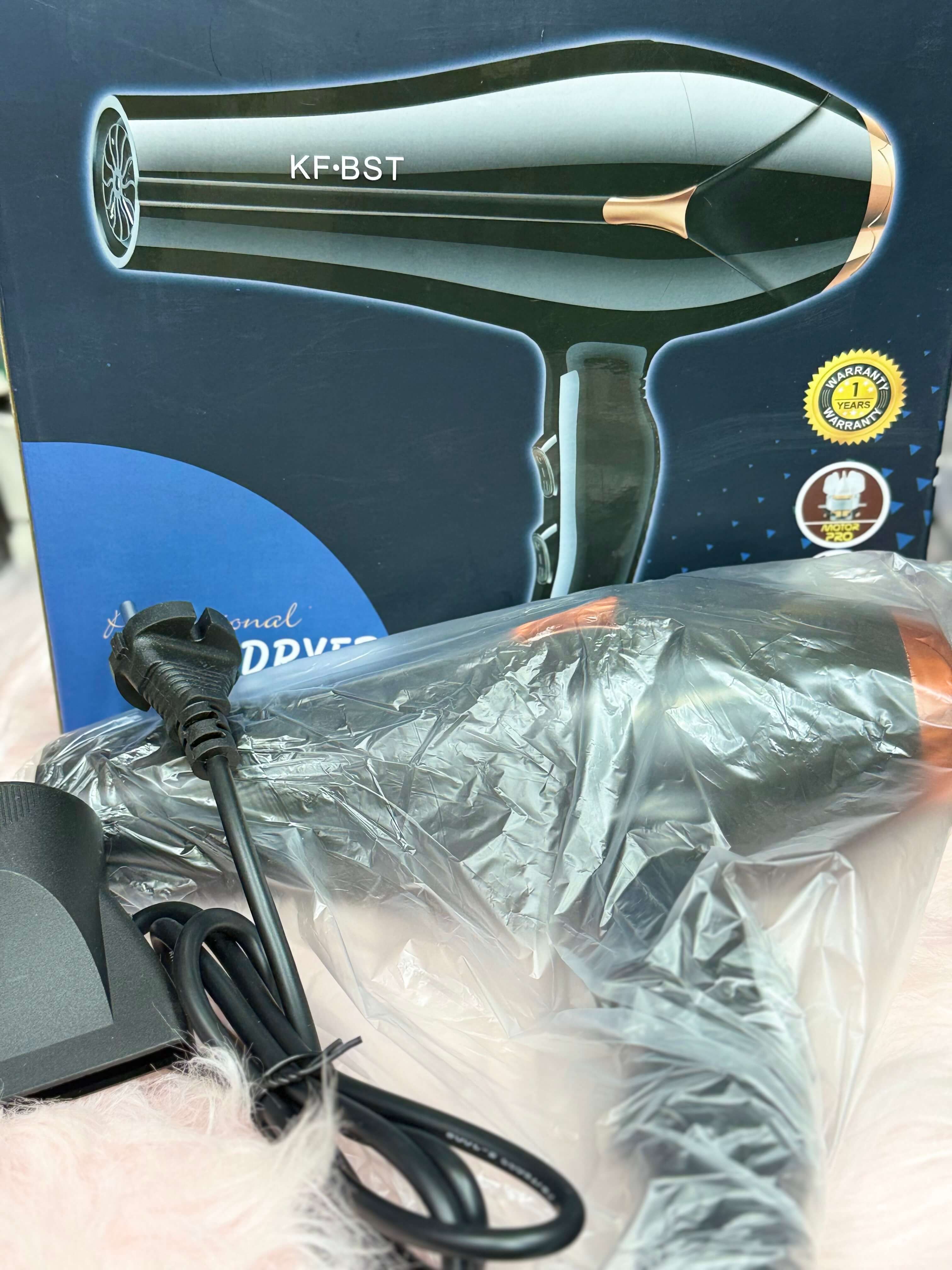 Hair dryer