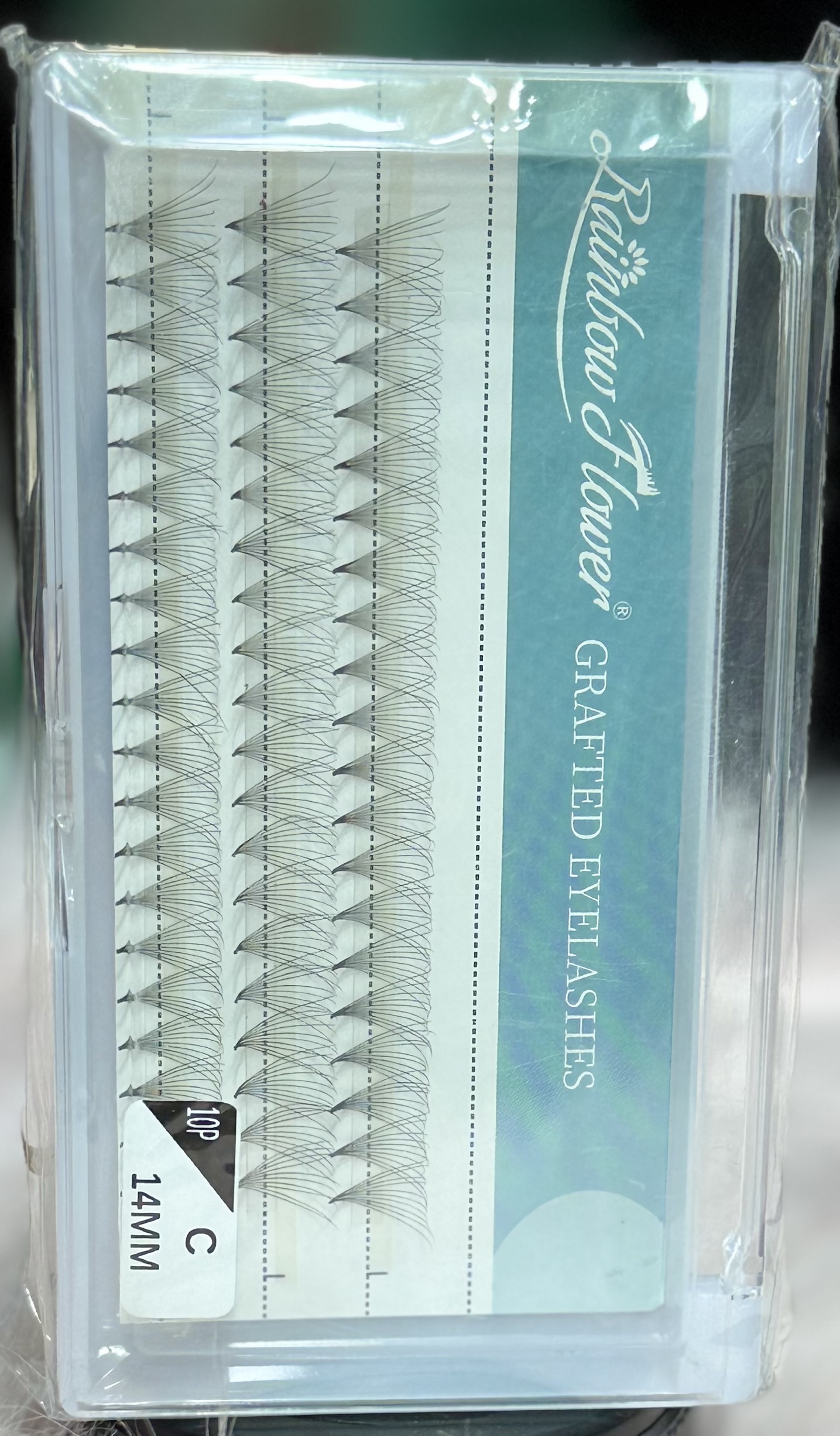 Premade lash fan