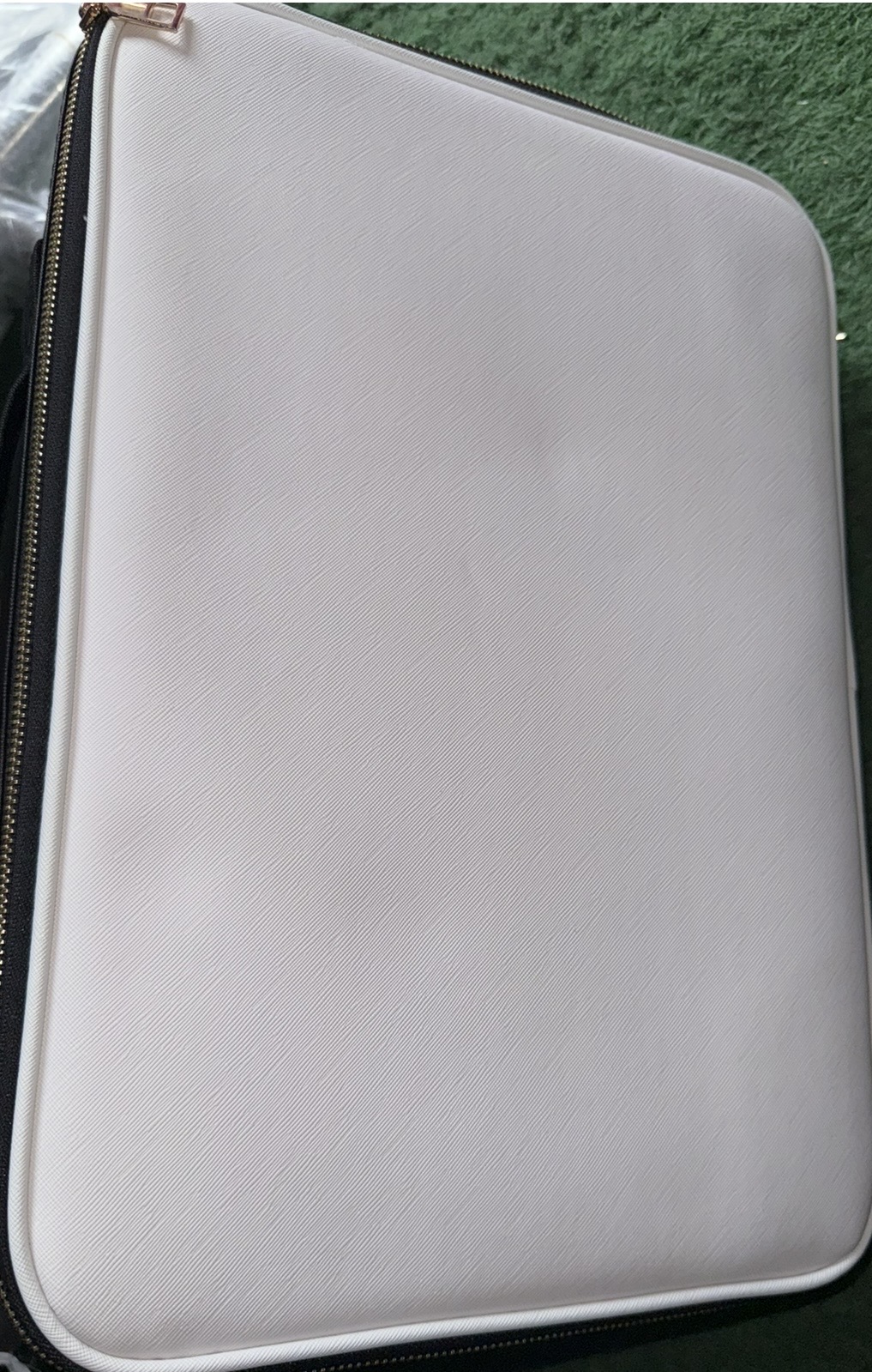 Makeup bag